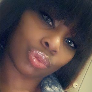 Meet your Posher, Gabrielle